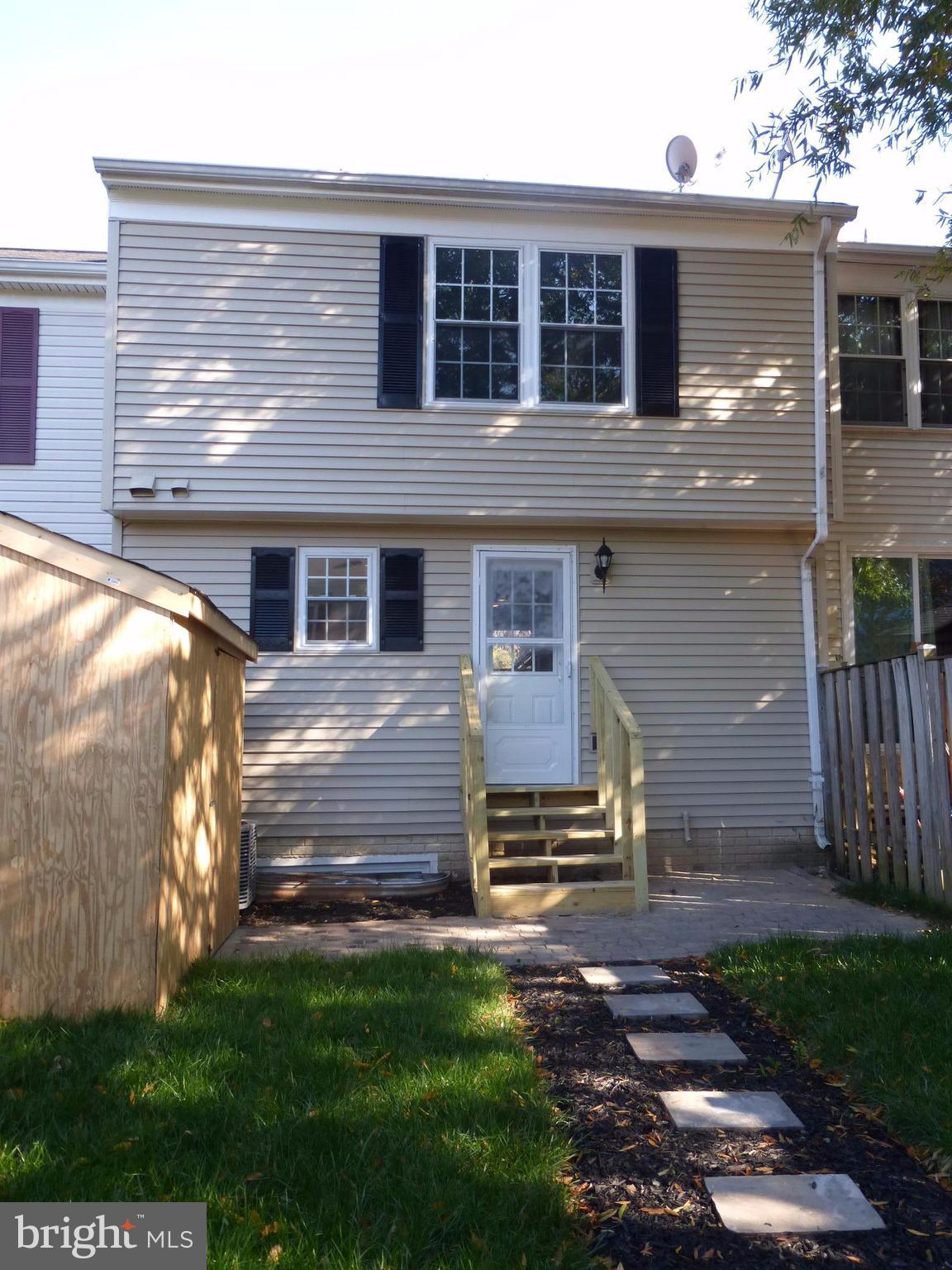 COUNTRYSIDE - Residential