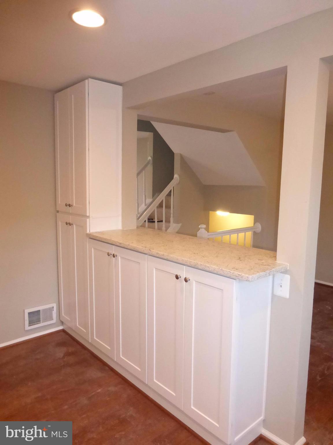 COUNTRYSIDE - Residential