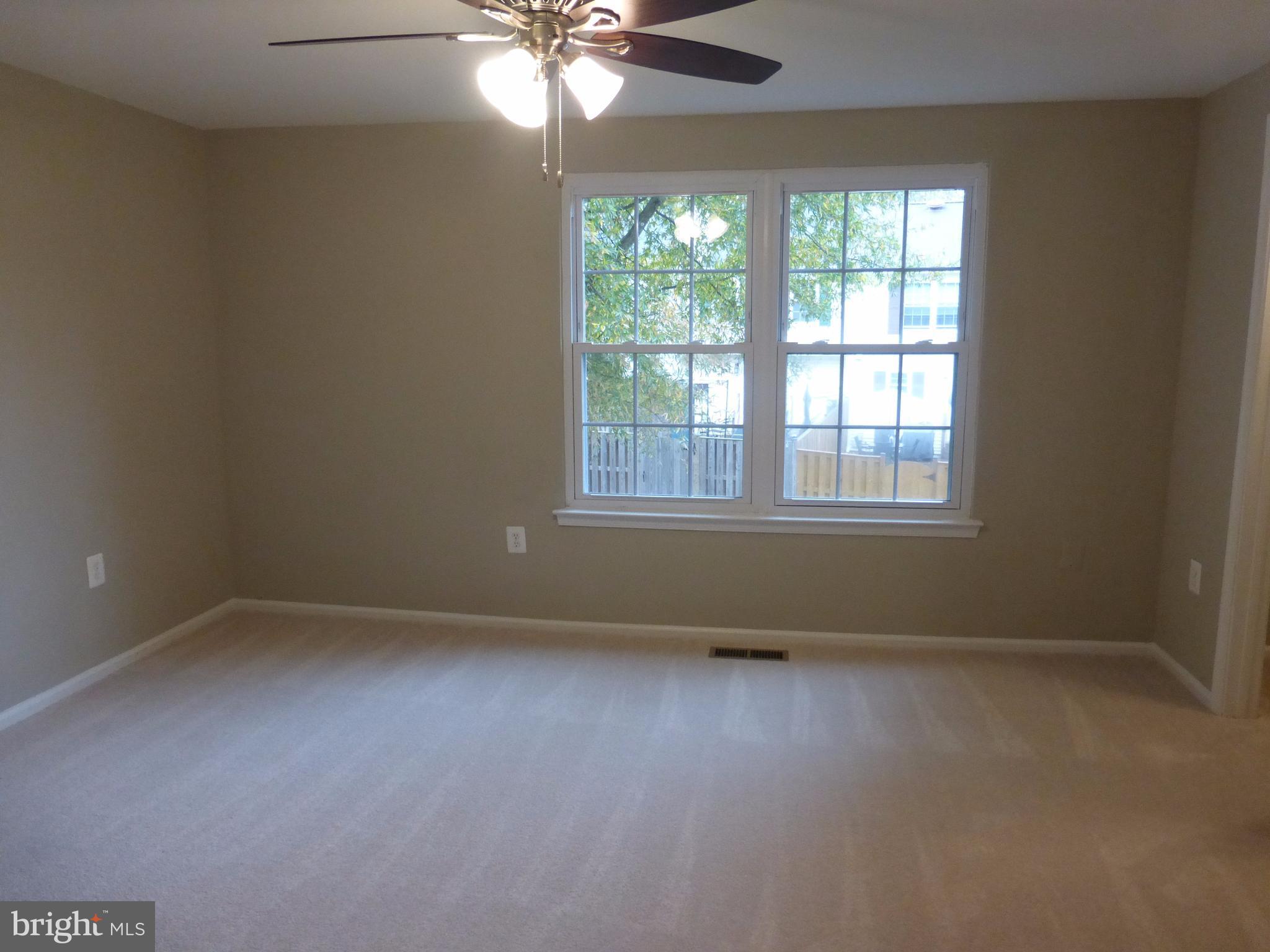 COUNTRYSIDE - Residential