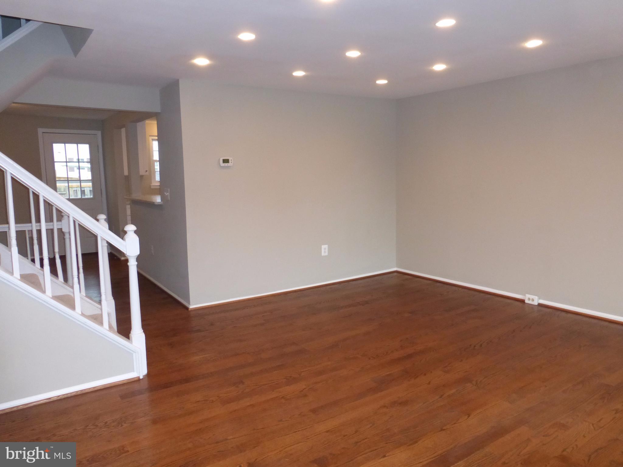 COUNTRYSIDE - Residential