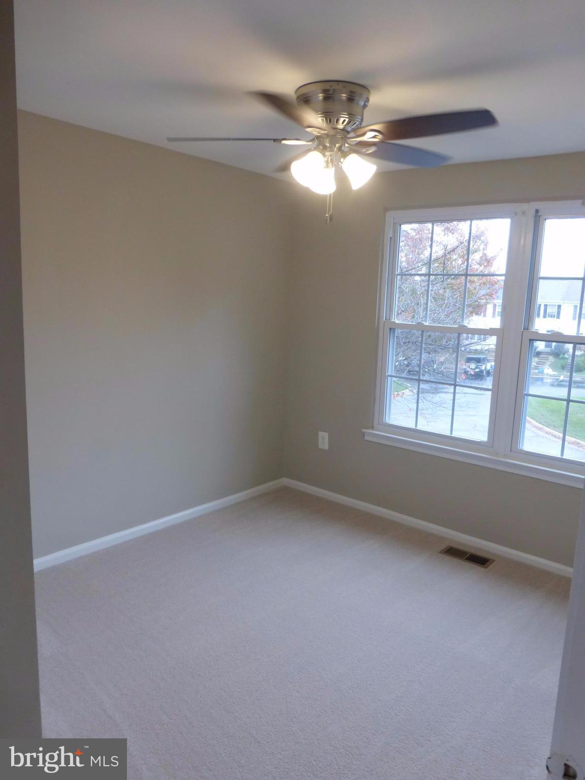 COUNTRYSIDE - Residential