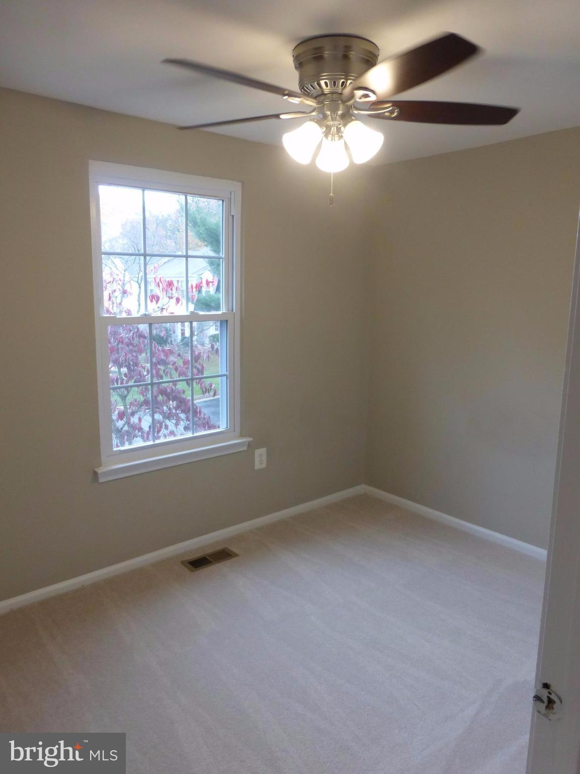 COUNTRYSIDE - Residential