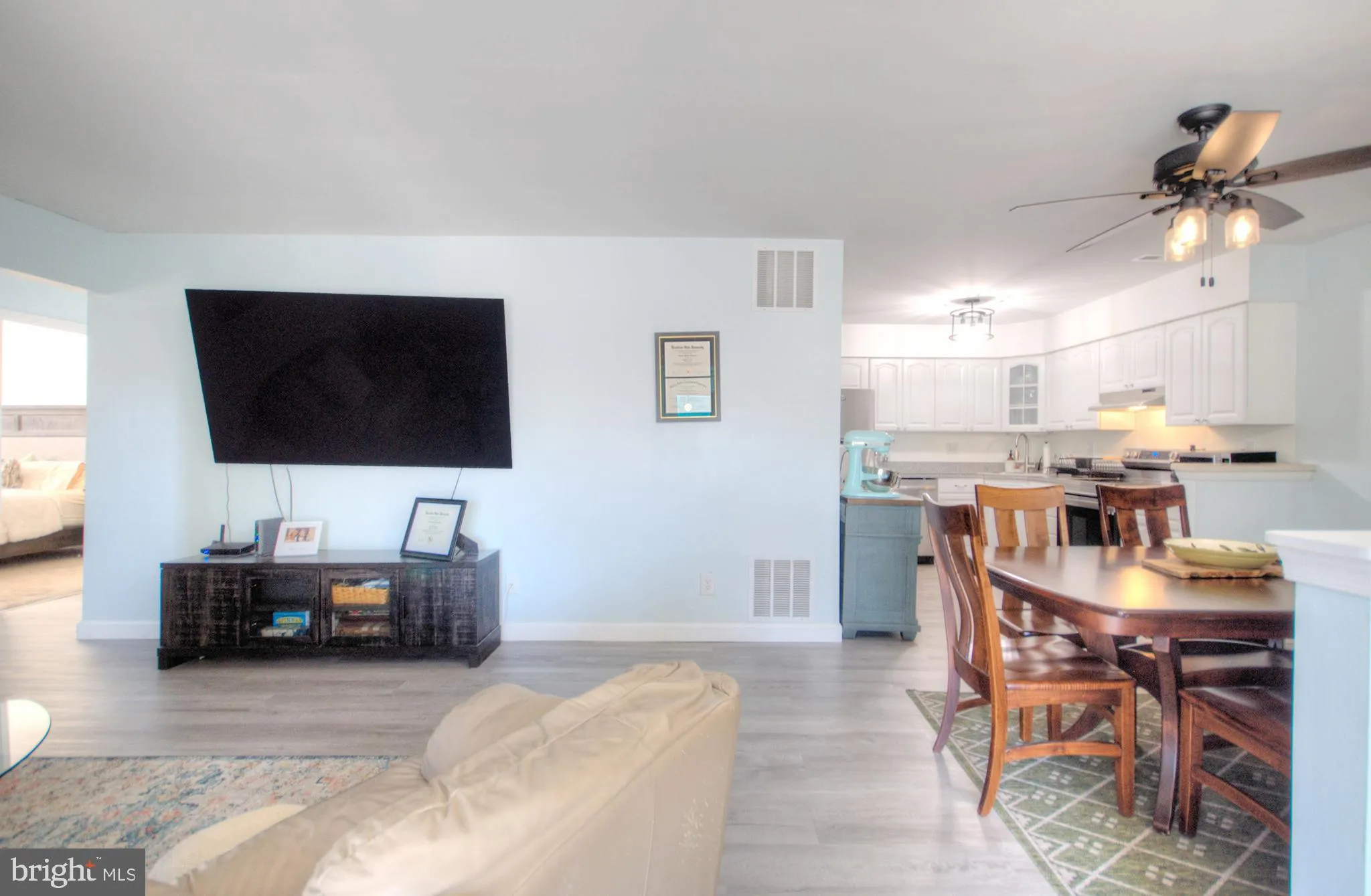 Sewell, New Jersey 08080, United States, 2 Bedrooms Bedrooms, ,2 BathroomsBathrooms,Residential,Pending,2492