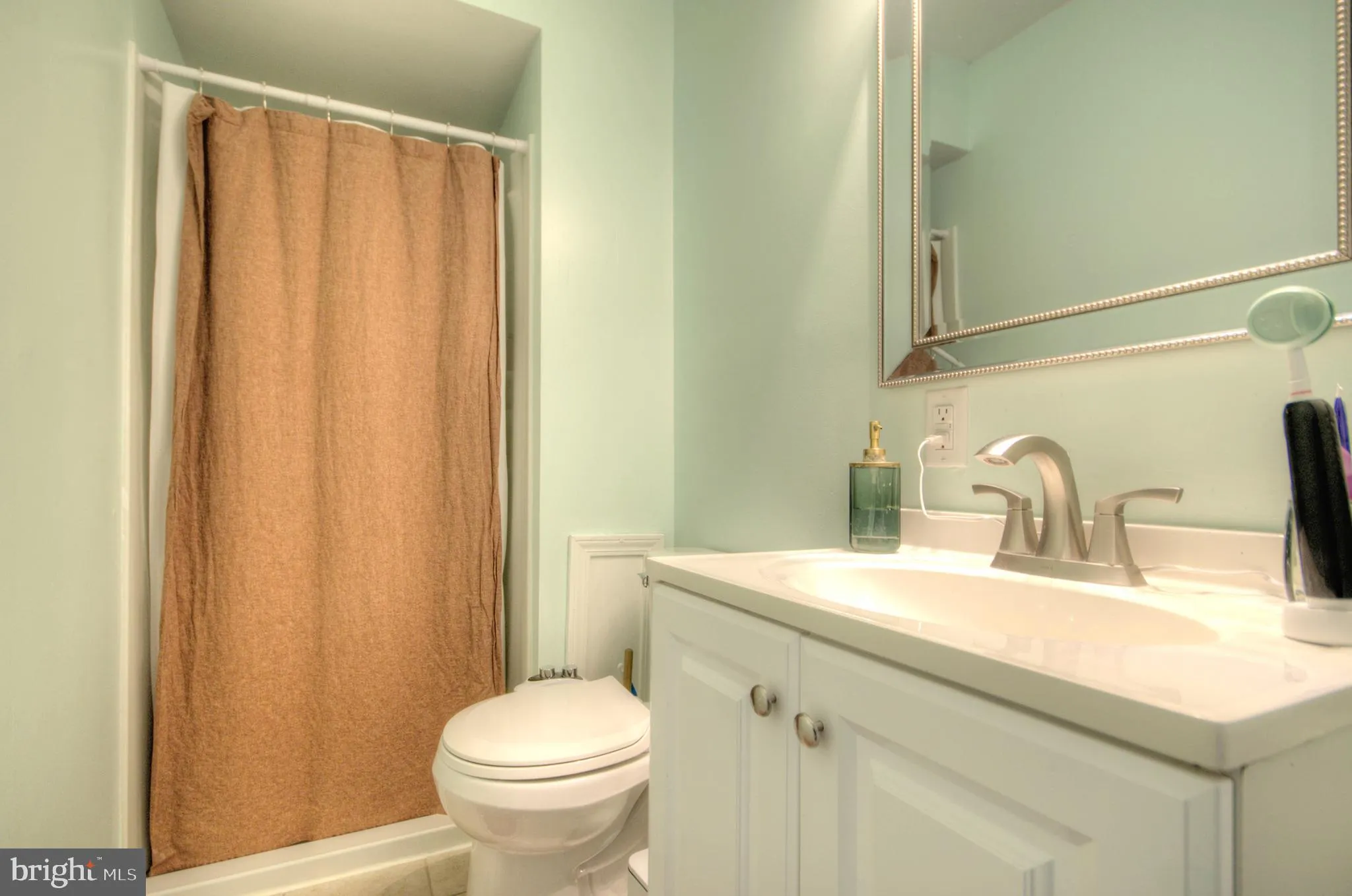 Sewell, New Jersey 08080, United States, 2 Bedrooms Bedrooms, ,2 BathroomsBathrooms,Residential,Pending,2492