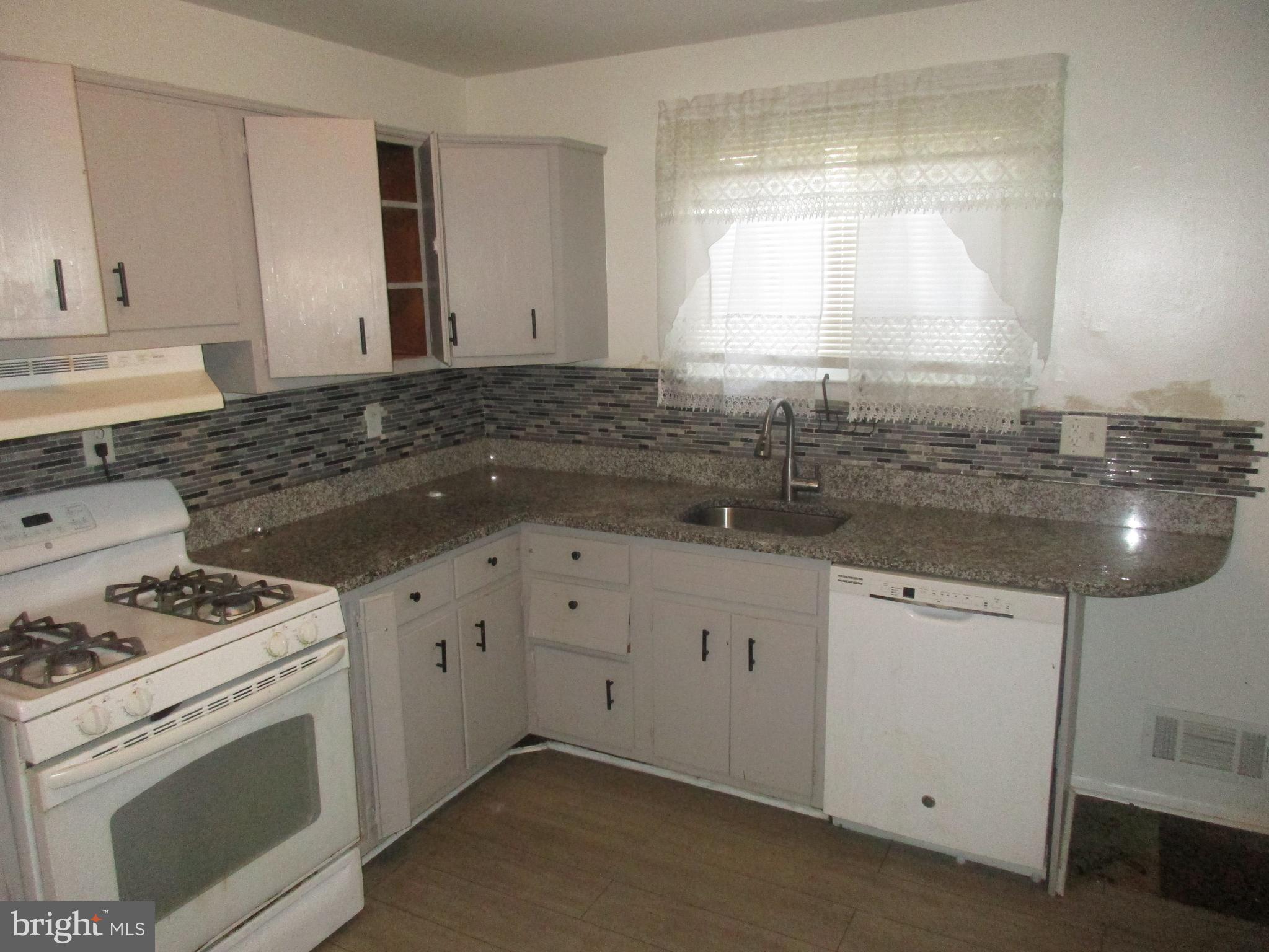 CHARTLEY - Residential