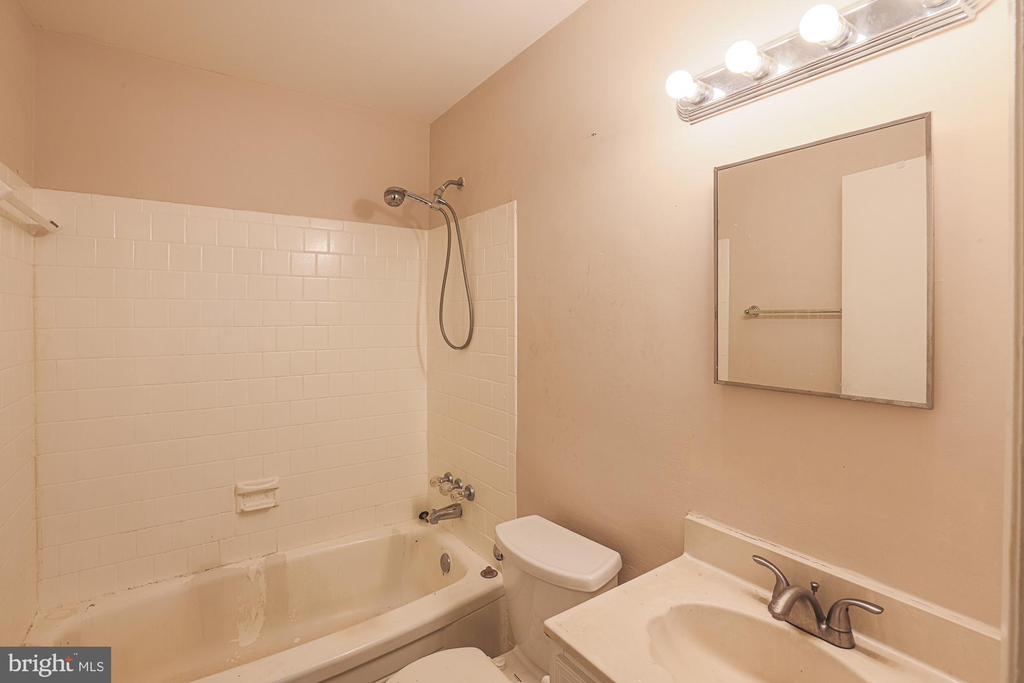 CHARTLEY - Residential