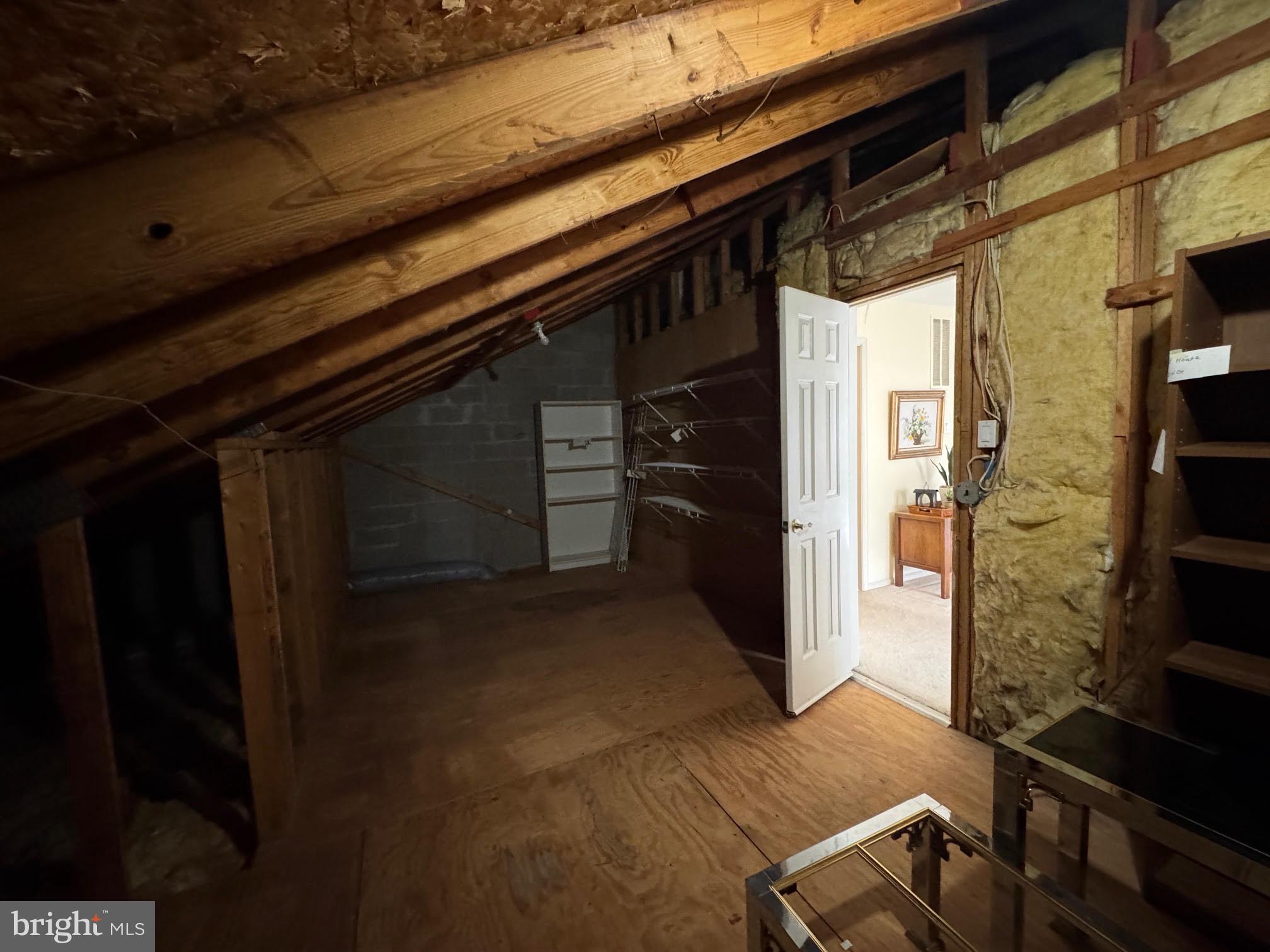 SUMMIT TRACE - Residential