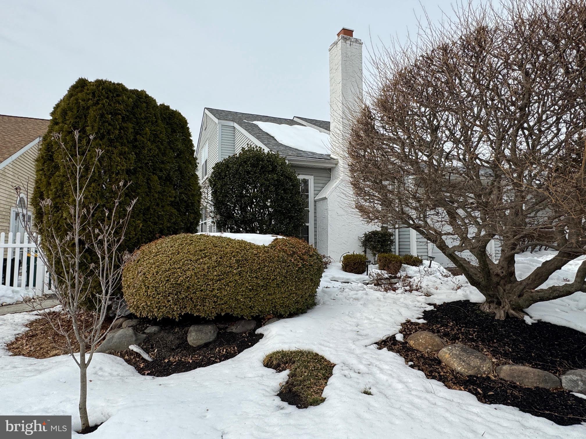 SUMMIT TRACE - Residential