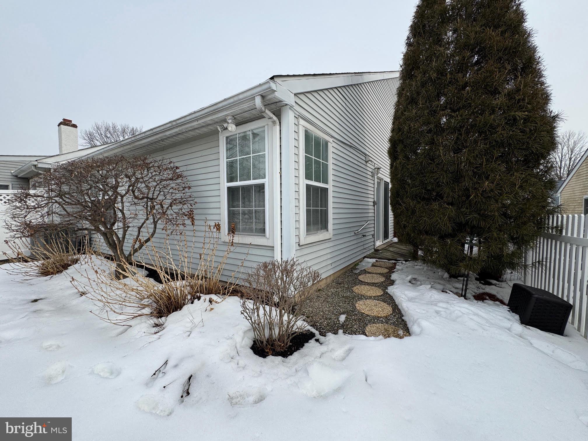 SUMMIT TRACE - Residential