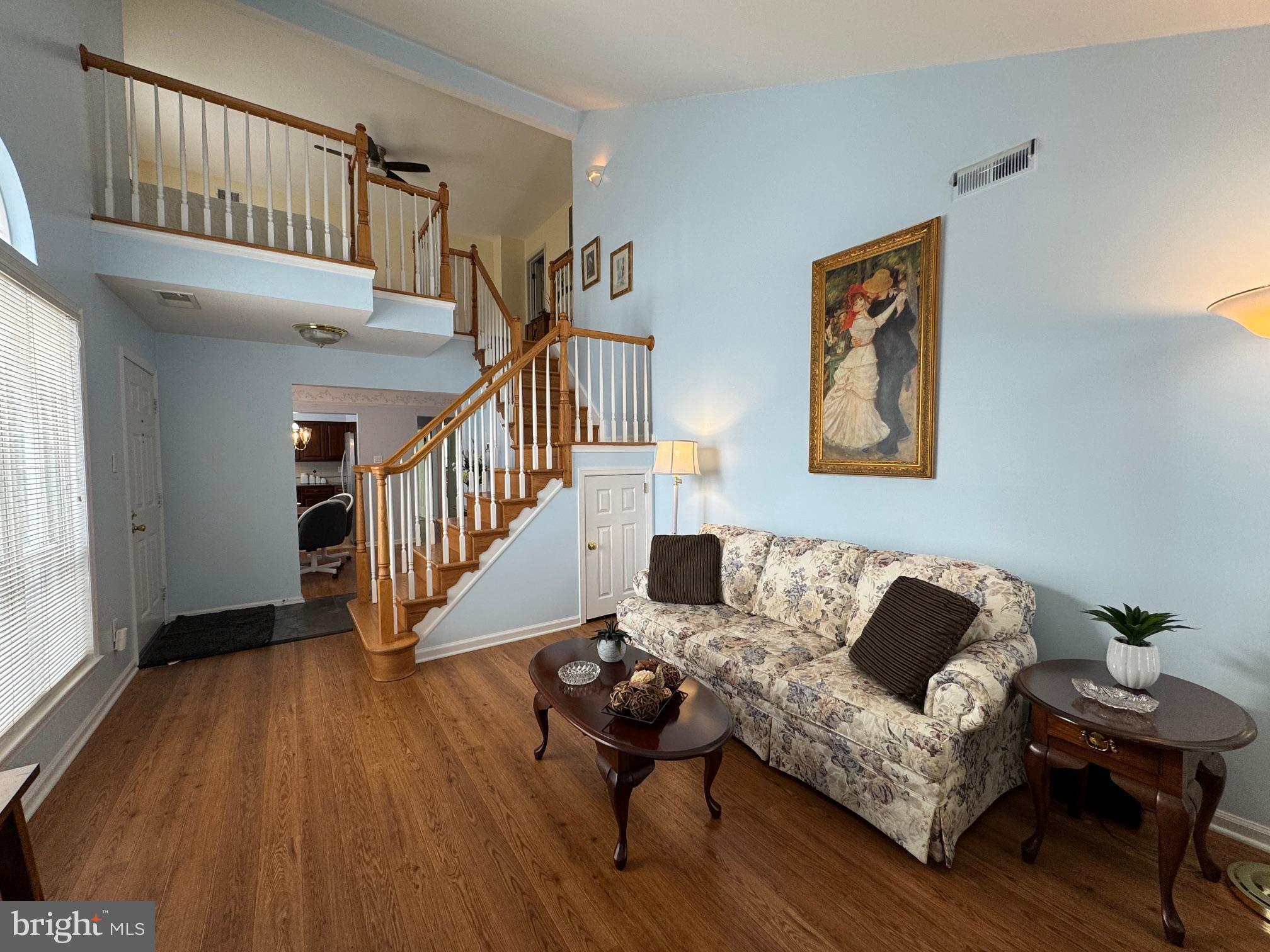 SUMMIT TRACE - Residential