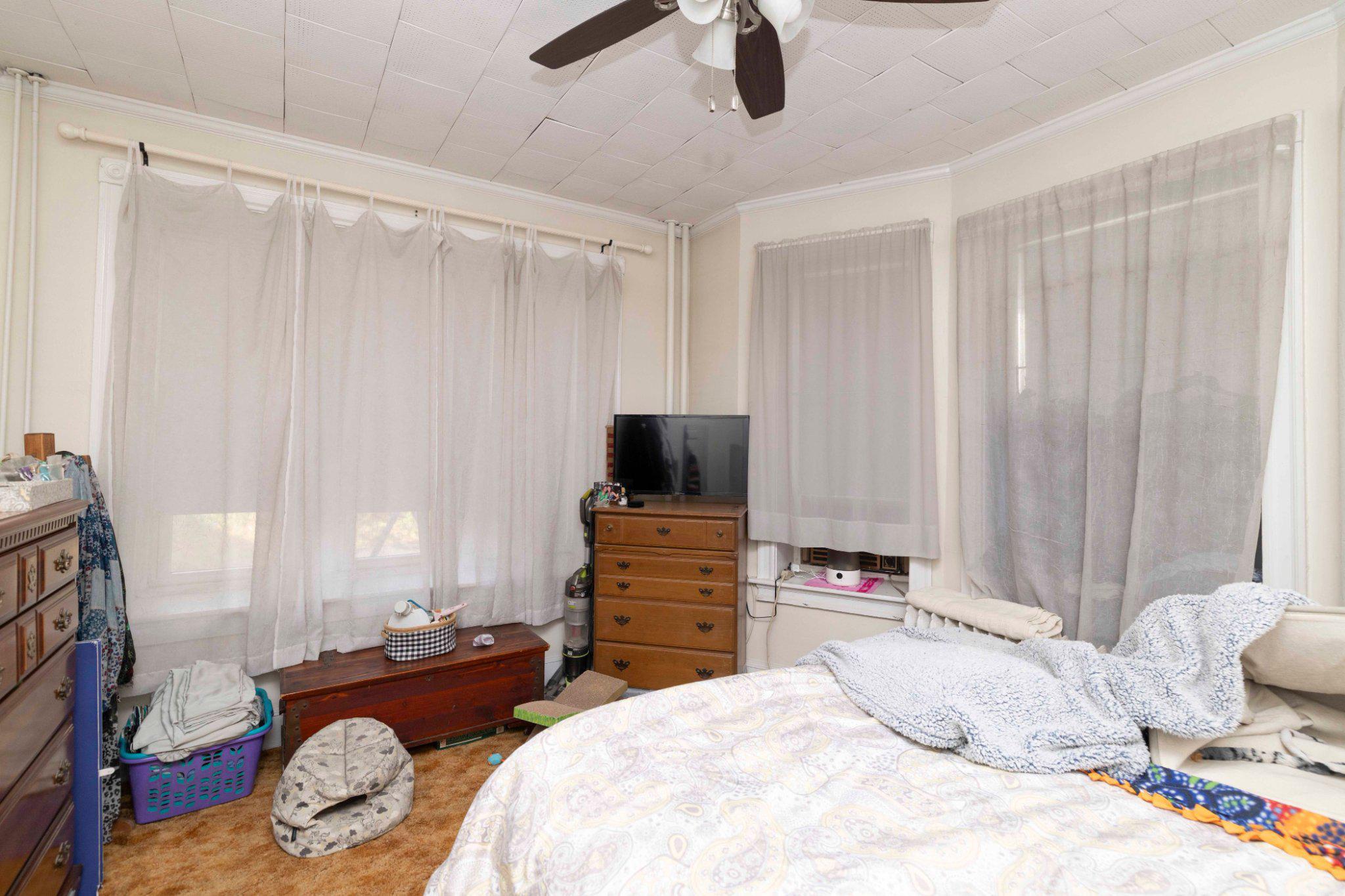 GLENSIDE - Residential Income