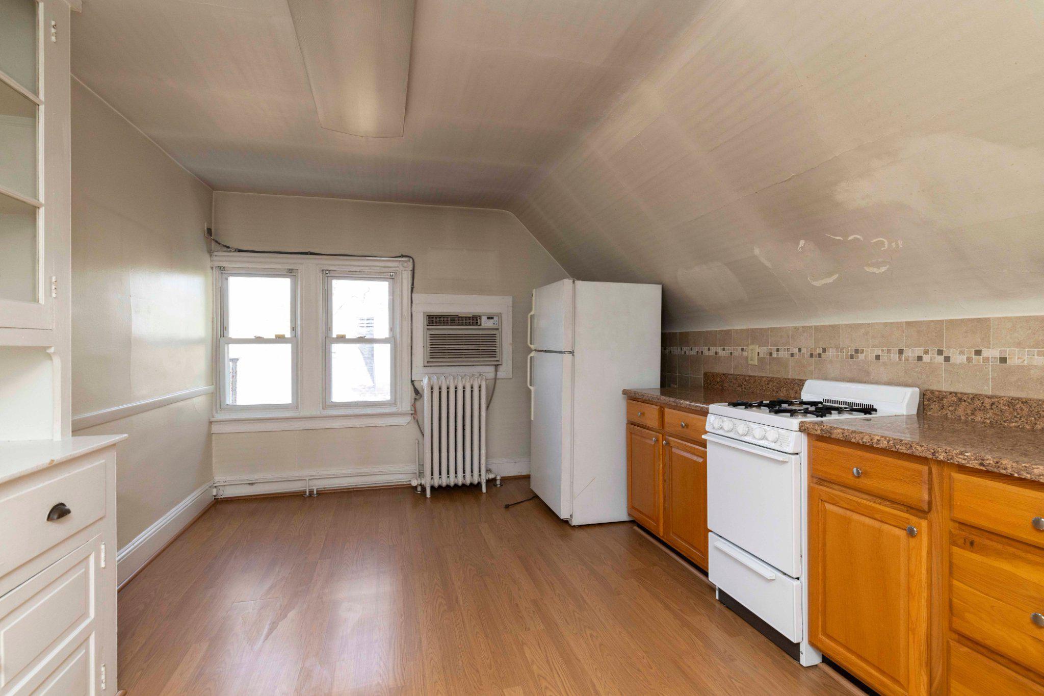 GLENSIDE - Residential Income