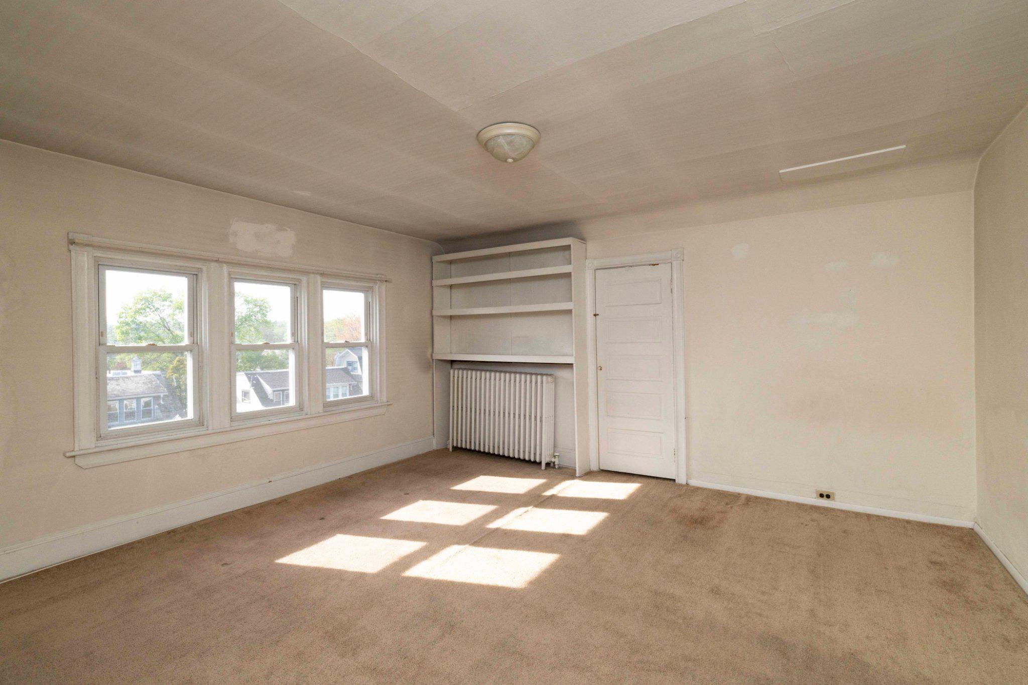 GLENSIDE - Residential Income