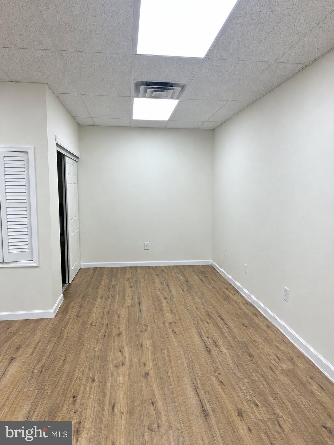 295 BUCK ROAD 112
