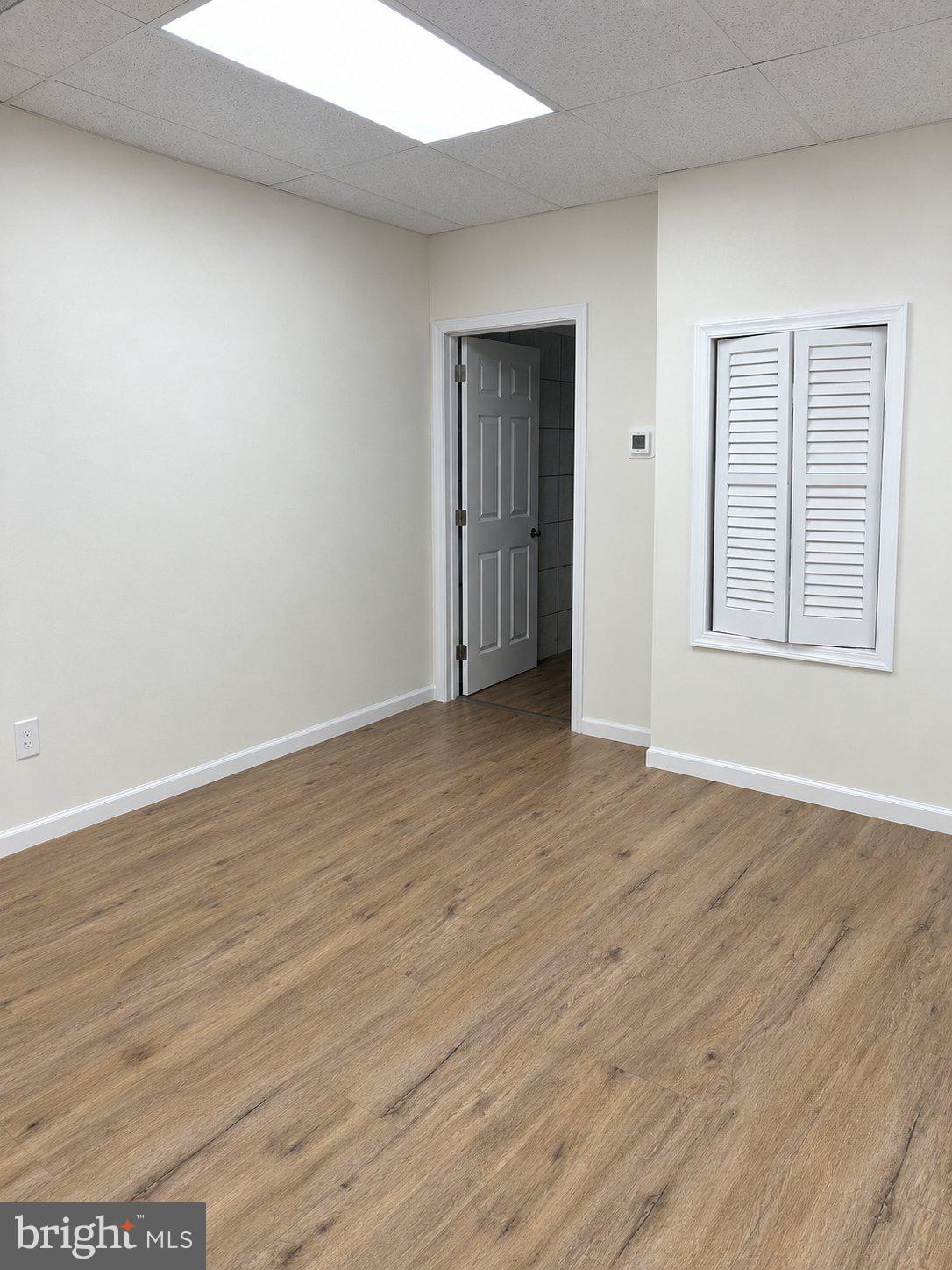 295 BUCK ROAD 112