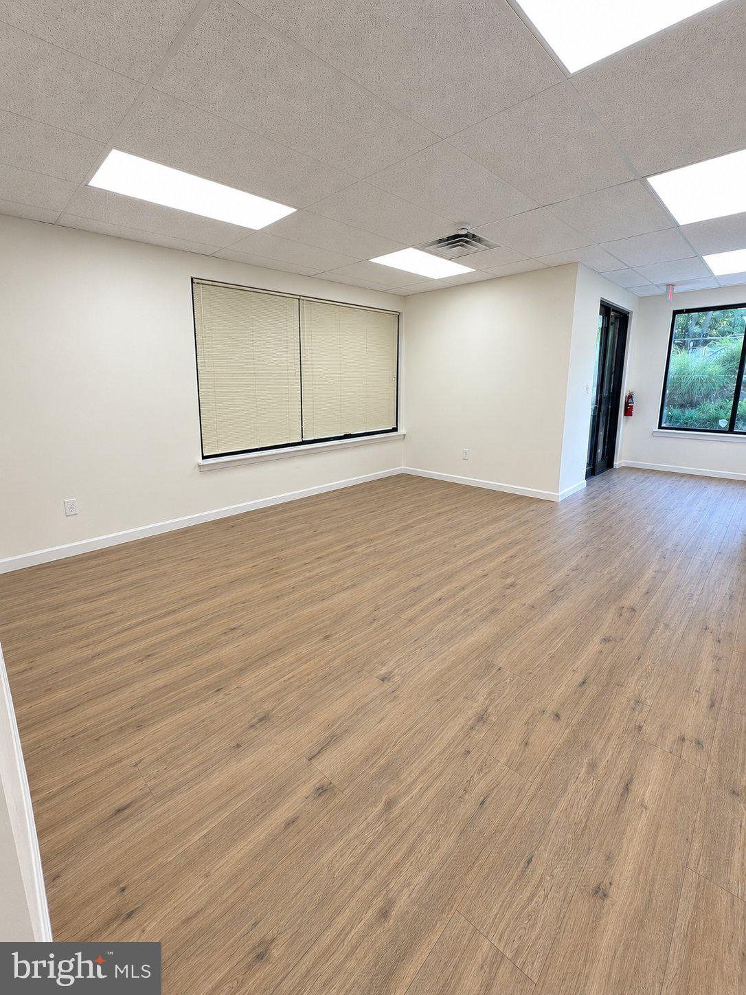 295 BUCK ROAD 112