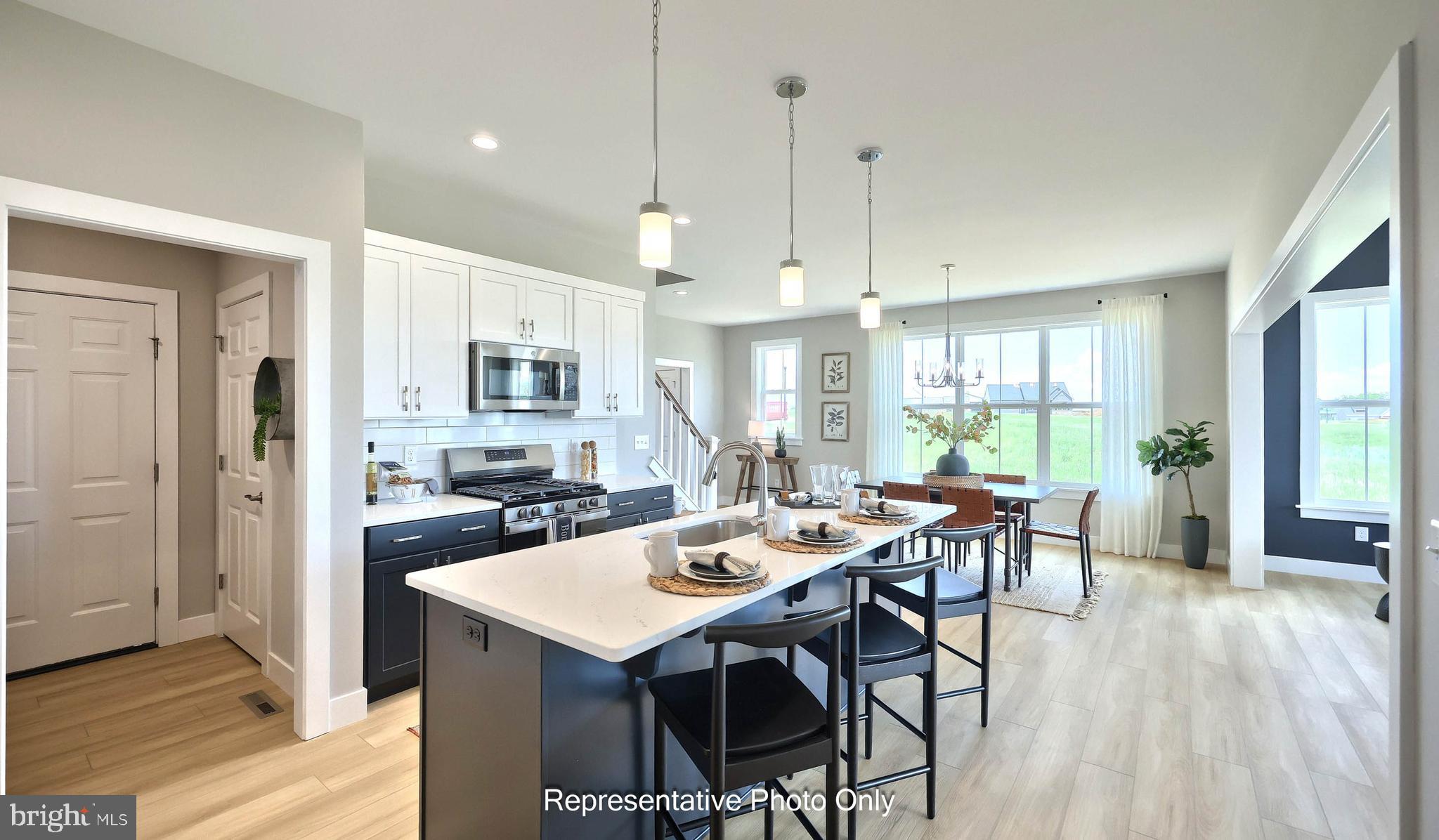 WINDING CREEK - Residential