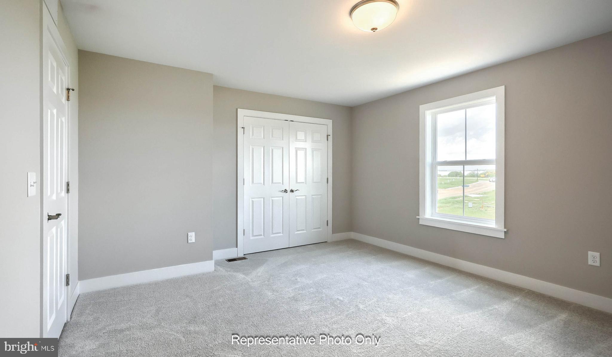 WINDING CREEK - Residential