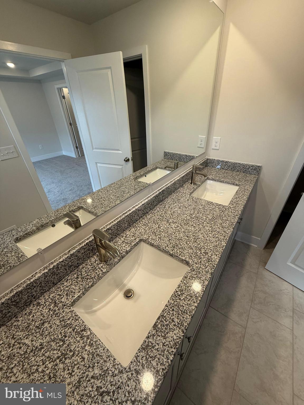 THE GALLERY - Residential