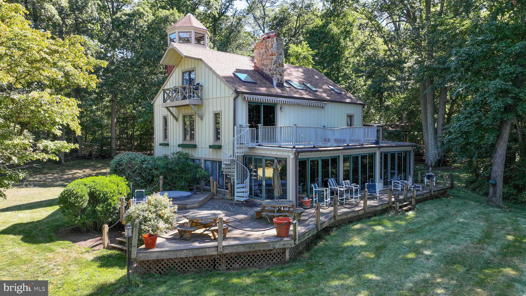 1150 CHESTON LANE
