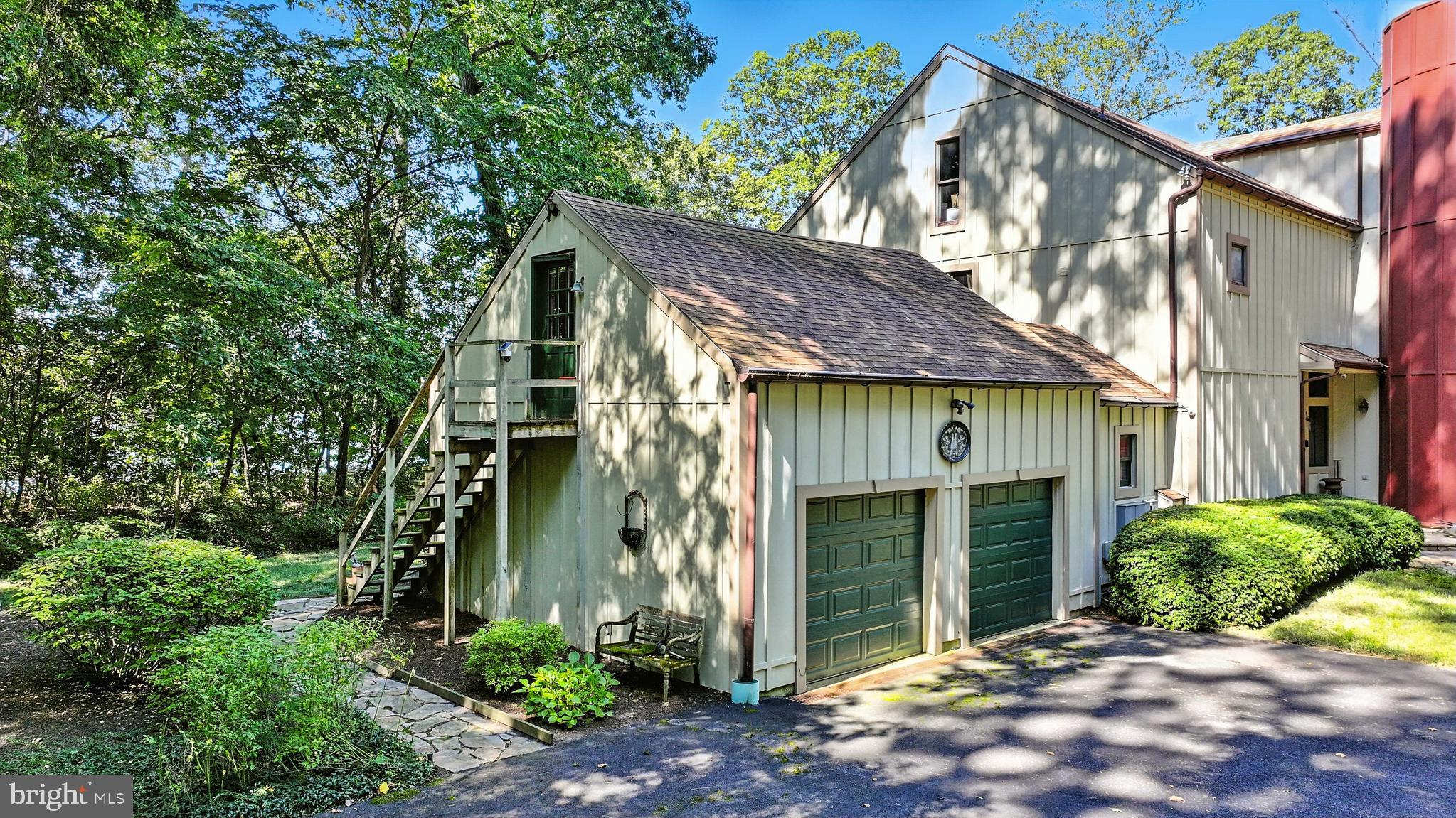 1150 CHESTON LANE