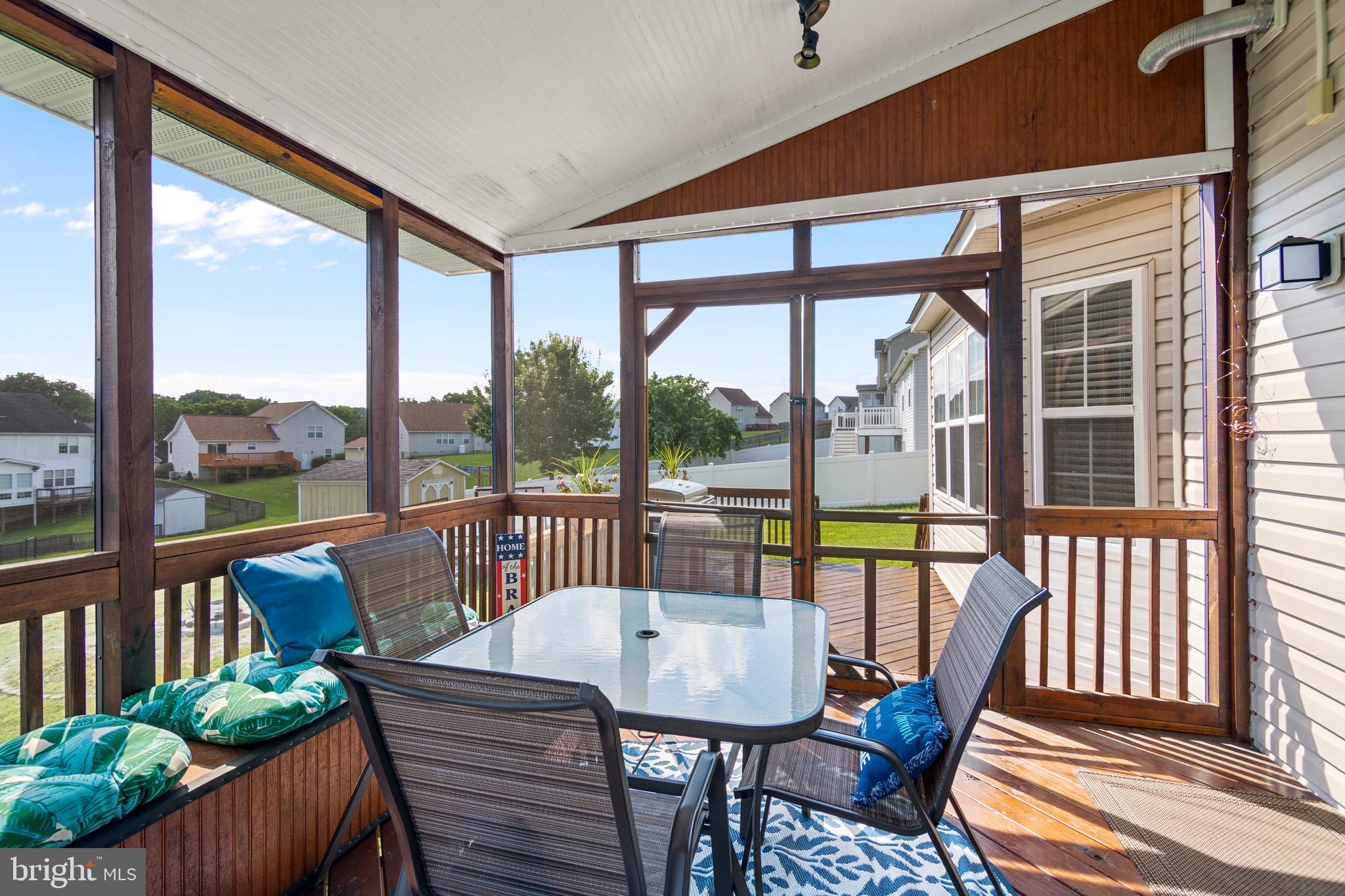 MILLS FARM - Residential