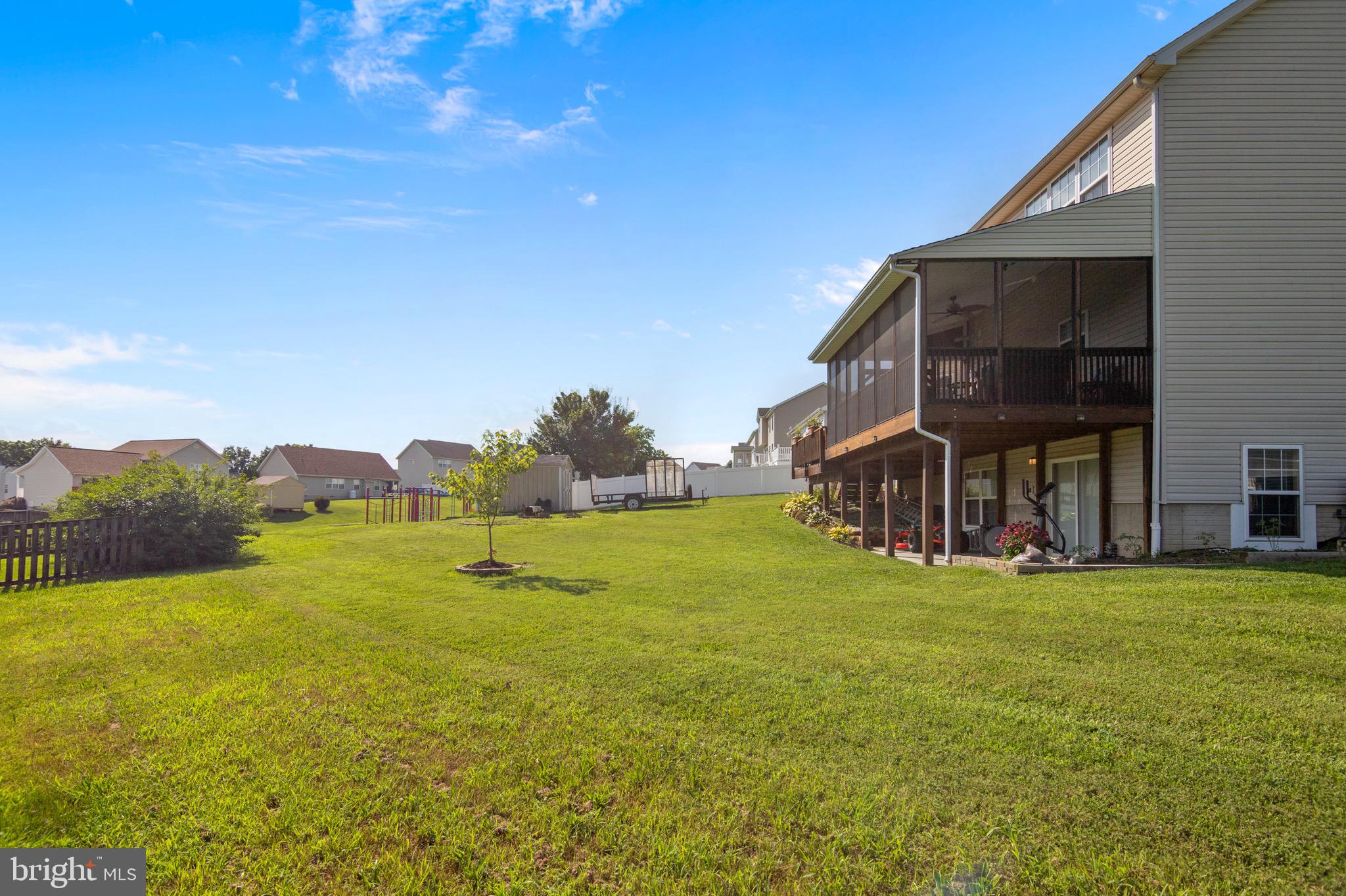 MILLS FARM - Residential