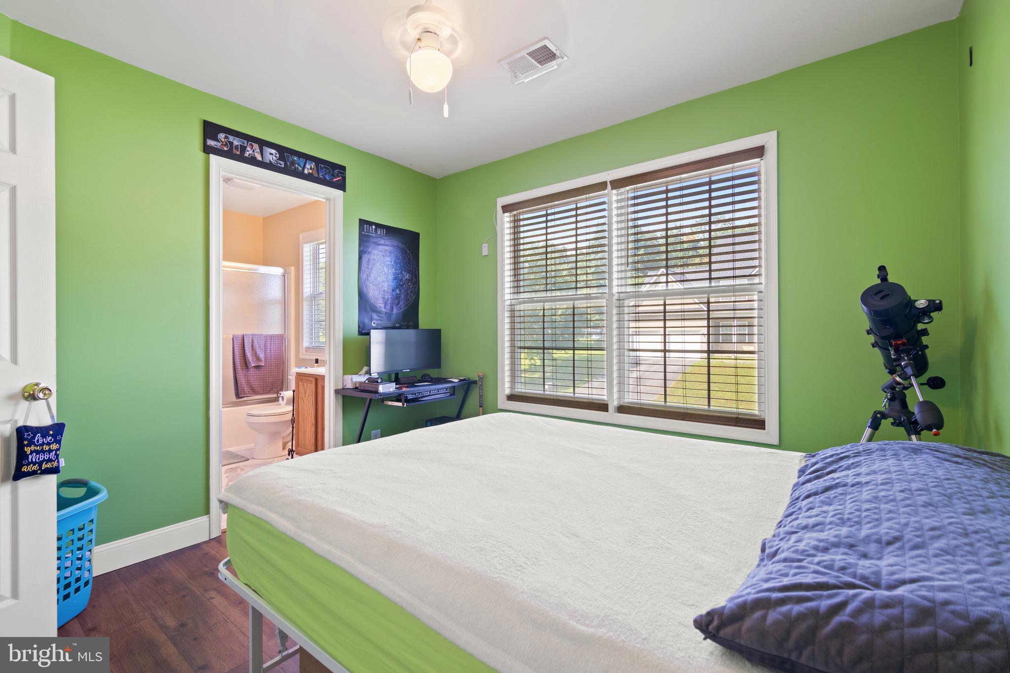 MILLS FARM - Residential