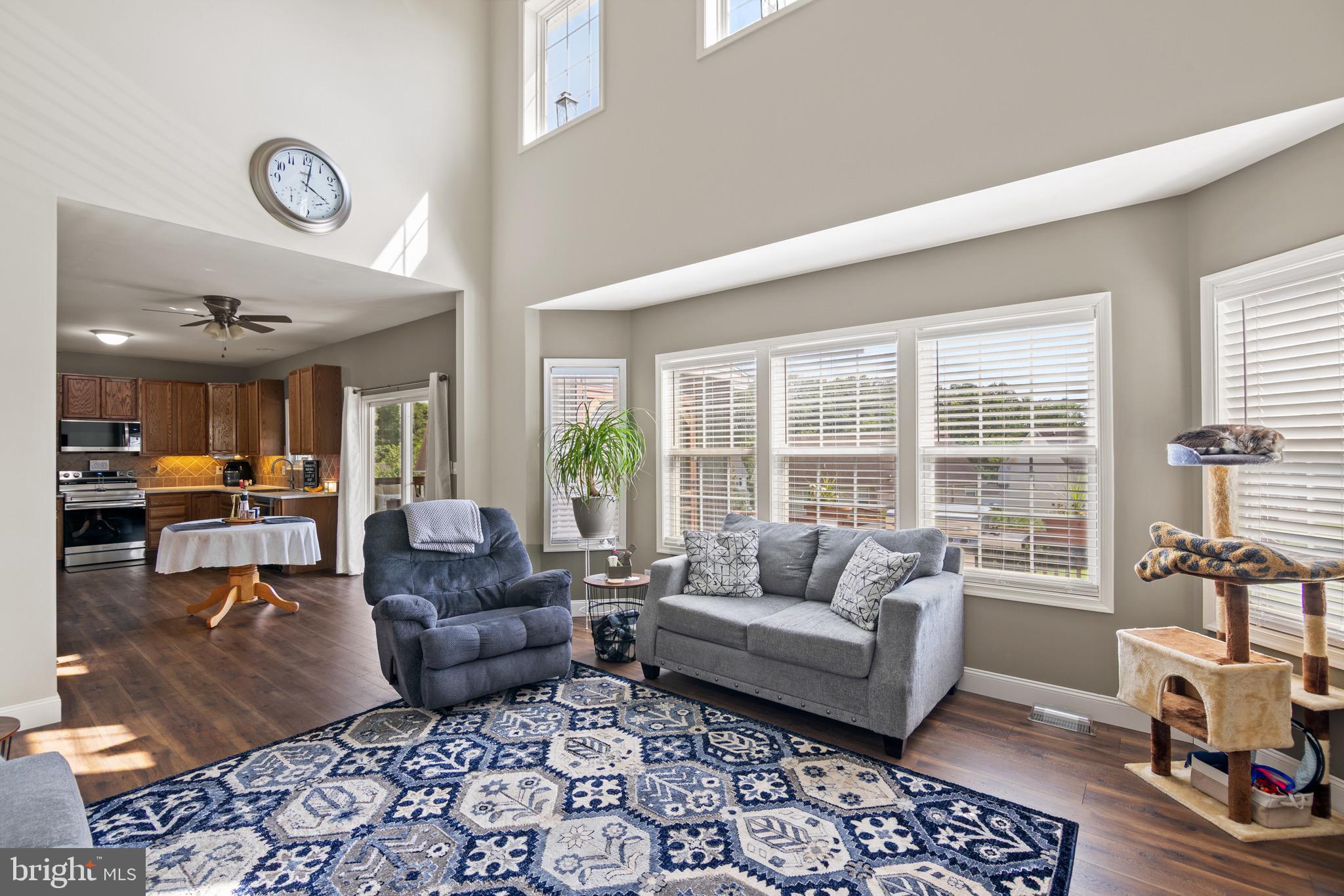 MILLS FARM - Residential