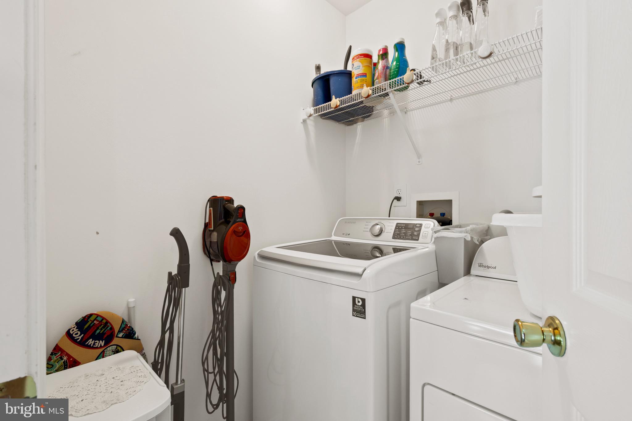 MILLS FARM - Residential