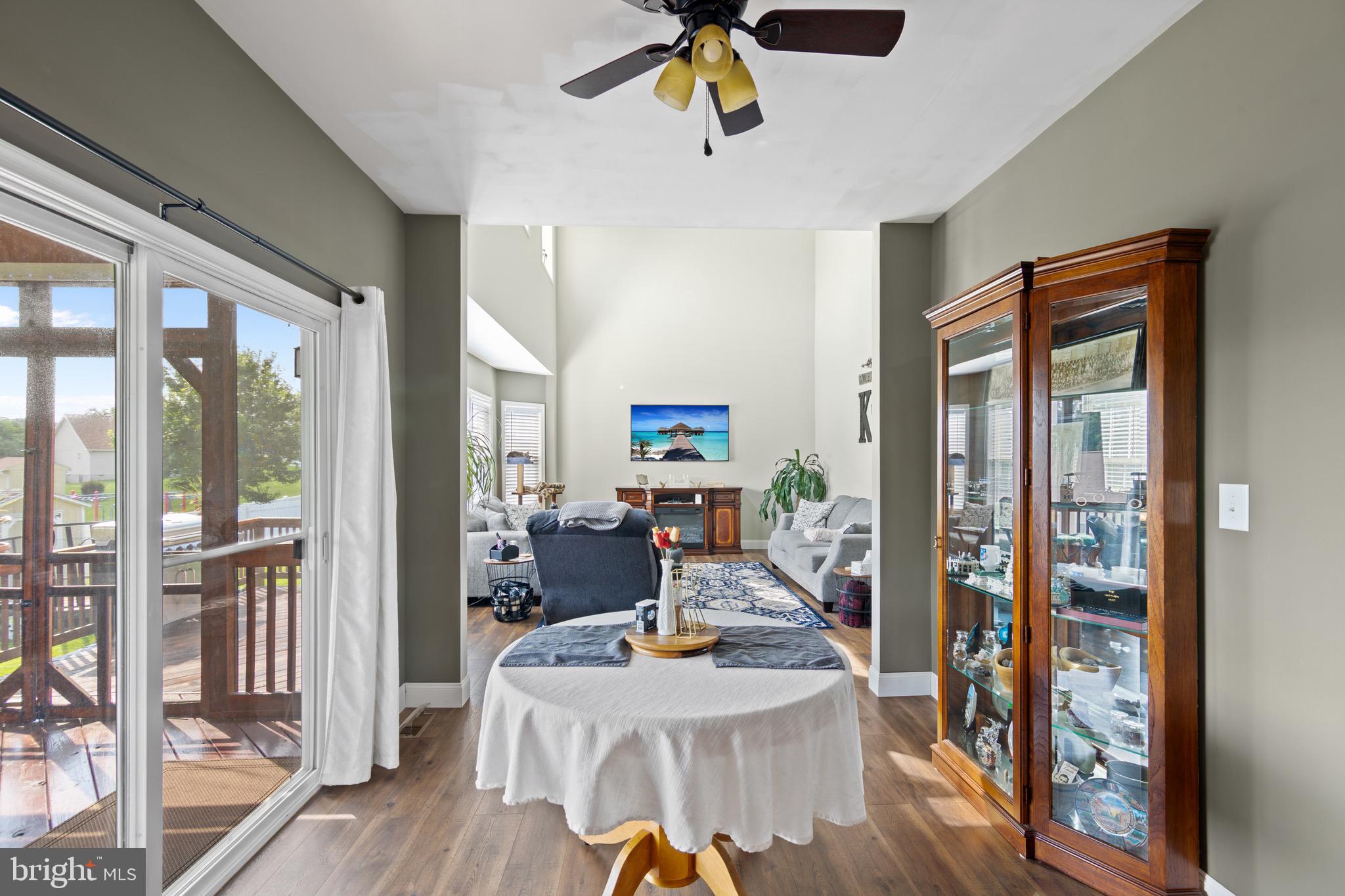 MILLS FARM - Residential