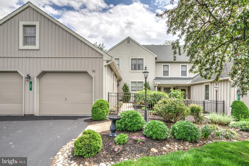 Photo of 22 Shybrook Court, ELIZABETHTOWN, PA 17022 (MLS # PALA2069692)