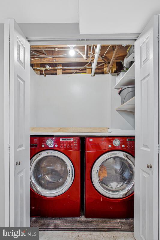 SOMERSET - Residential