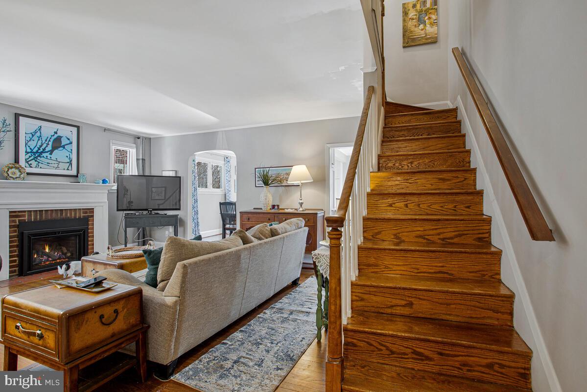 SOMERSET - Residential