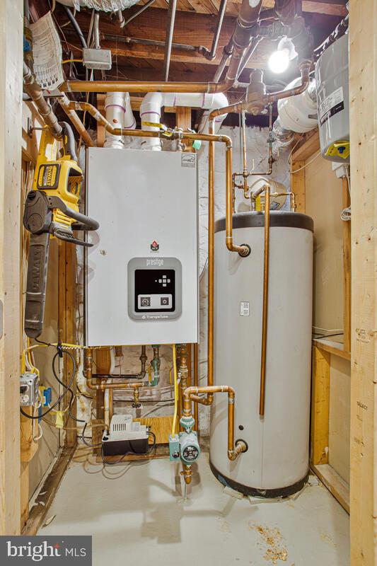 SOMERSET - Residential