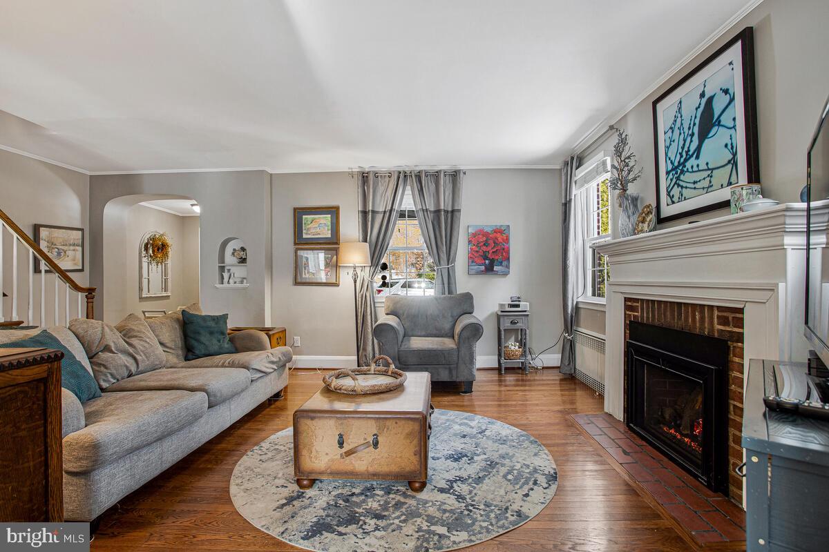 SOMERSET - Residential