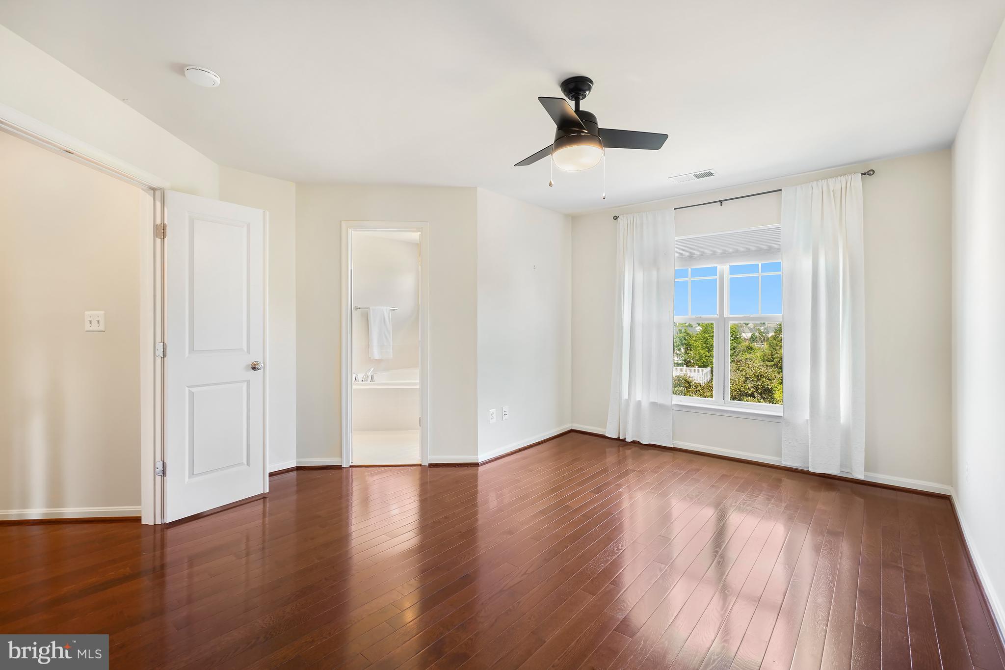 PEMBROOKE/VICTORY LAKES - Residential