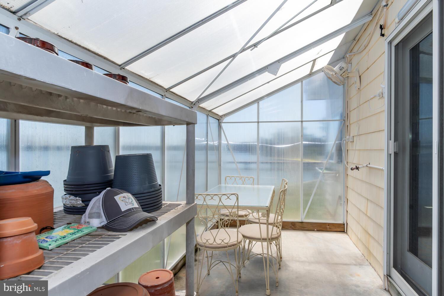 WOOLFORD - Residential