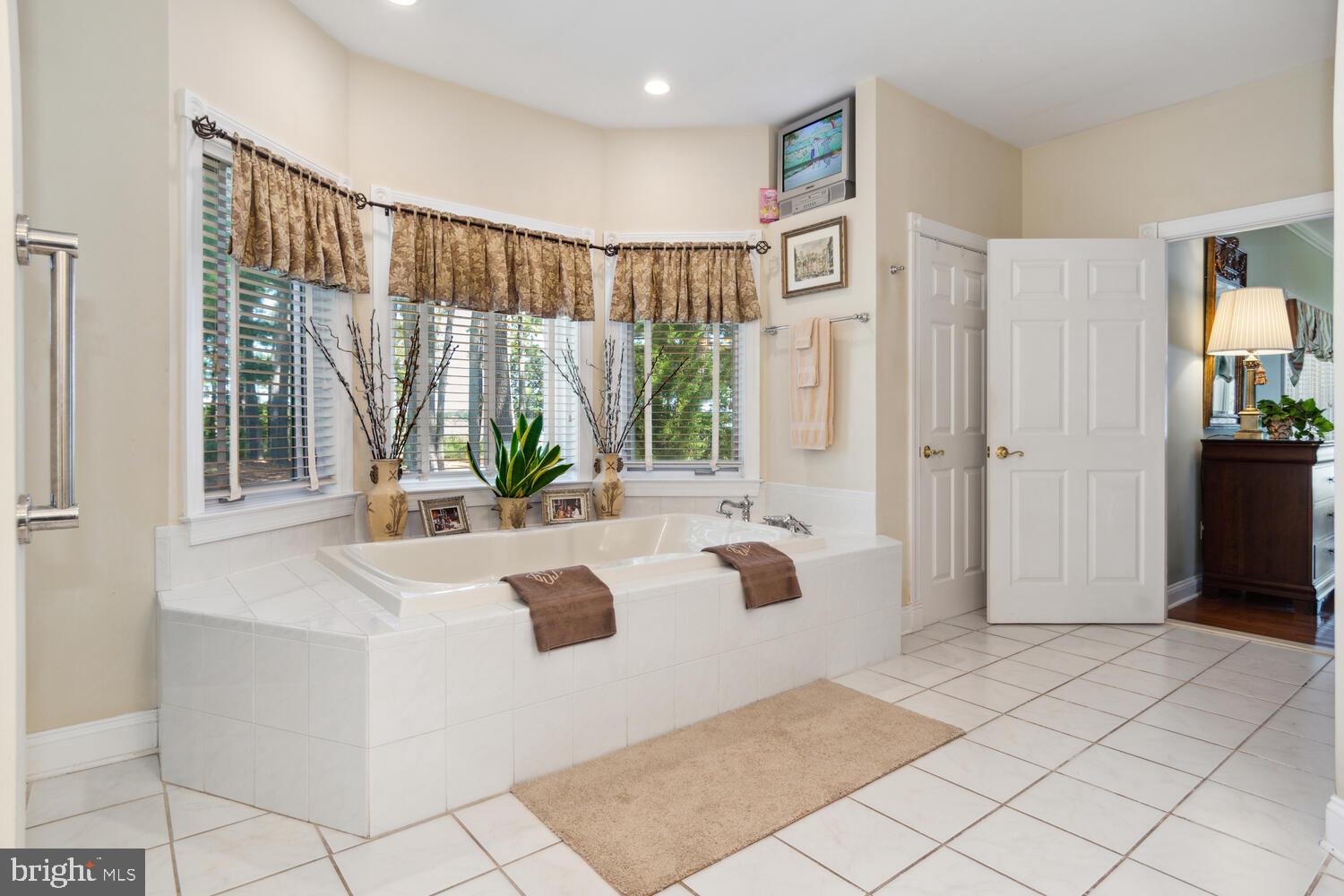 WOOLFORD - Residential