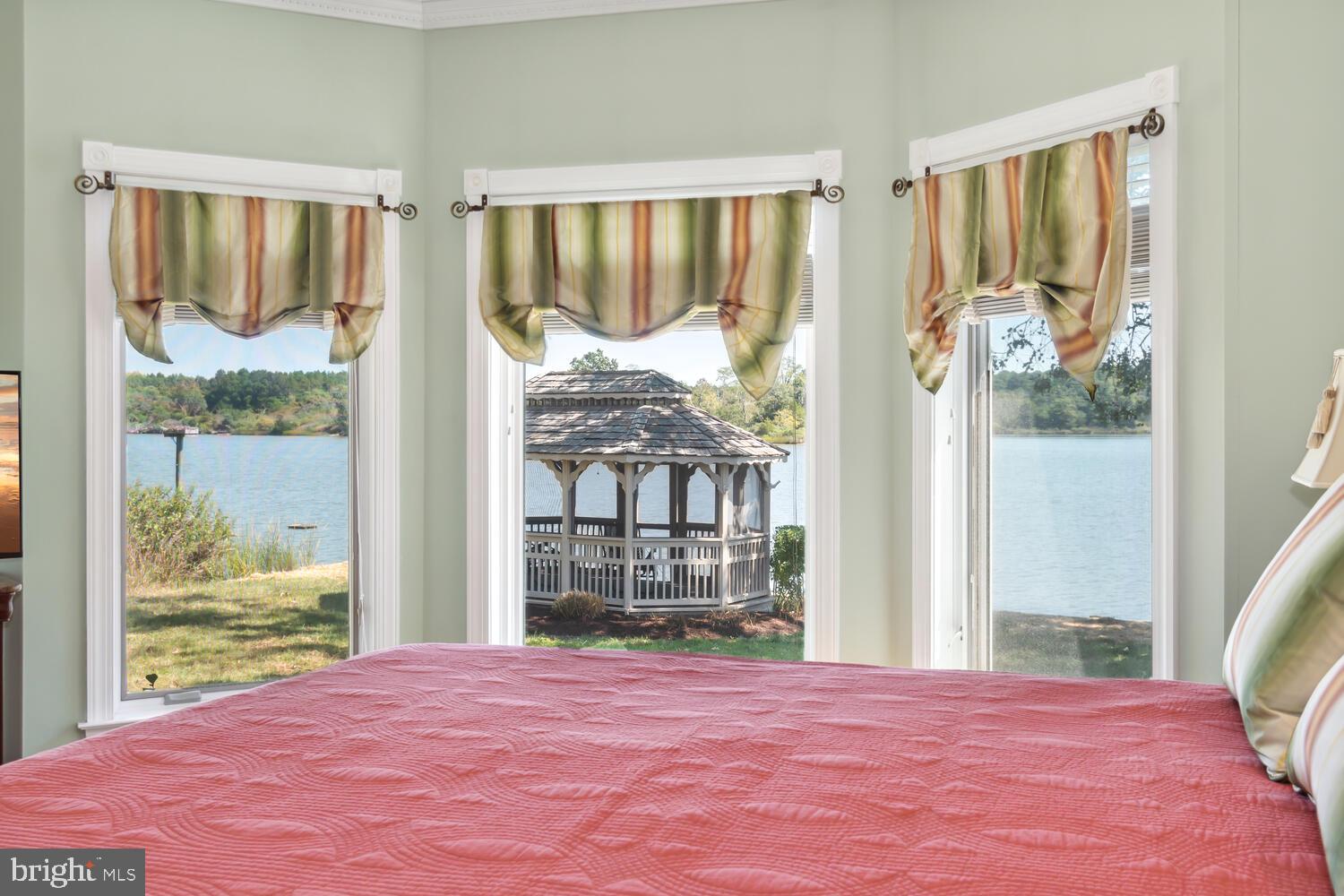 WOOLFORD - Residential