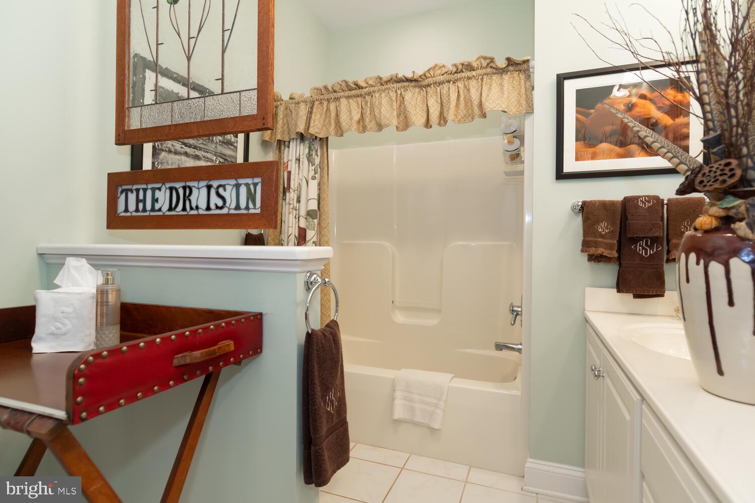 WOOLFORD - Residential