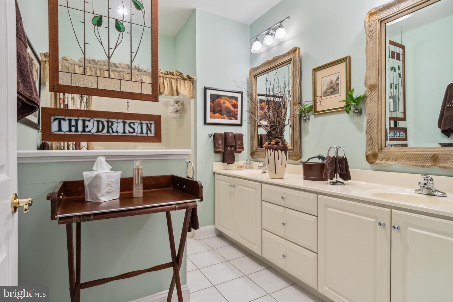 WOOLFORD - Residential