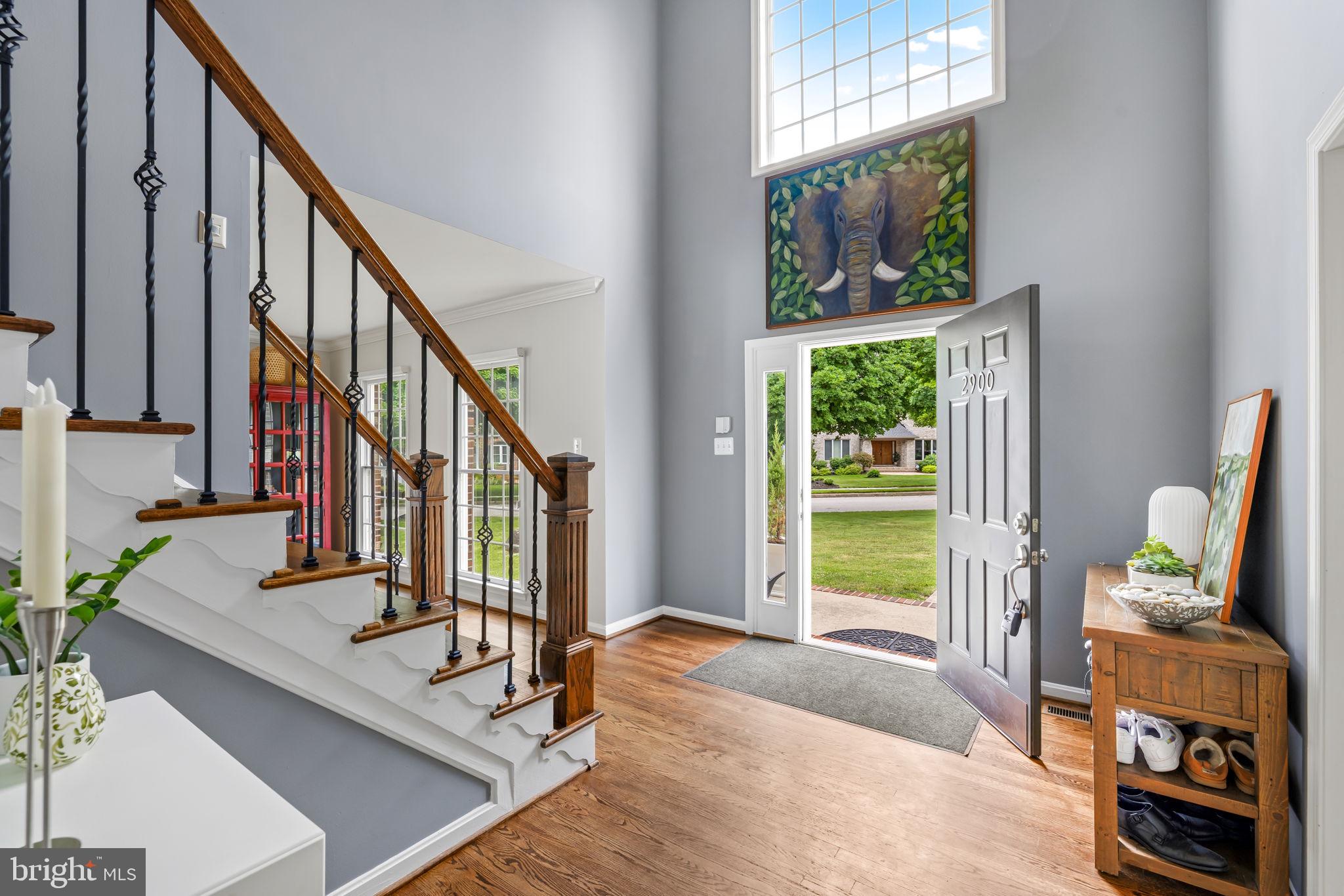 2900 BLOWING ROCK COURT