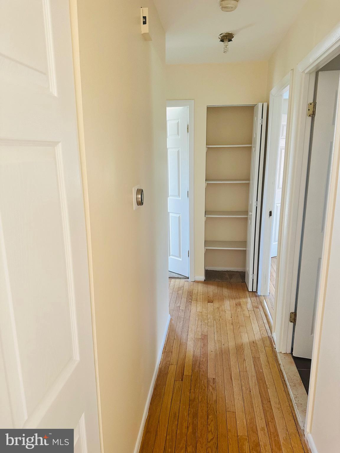 LAUREL GARDENS - Residential Lease