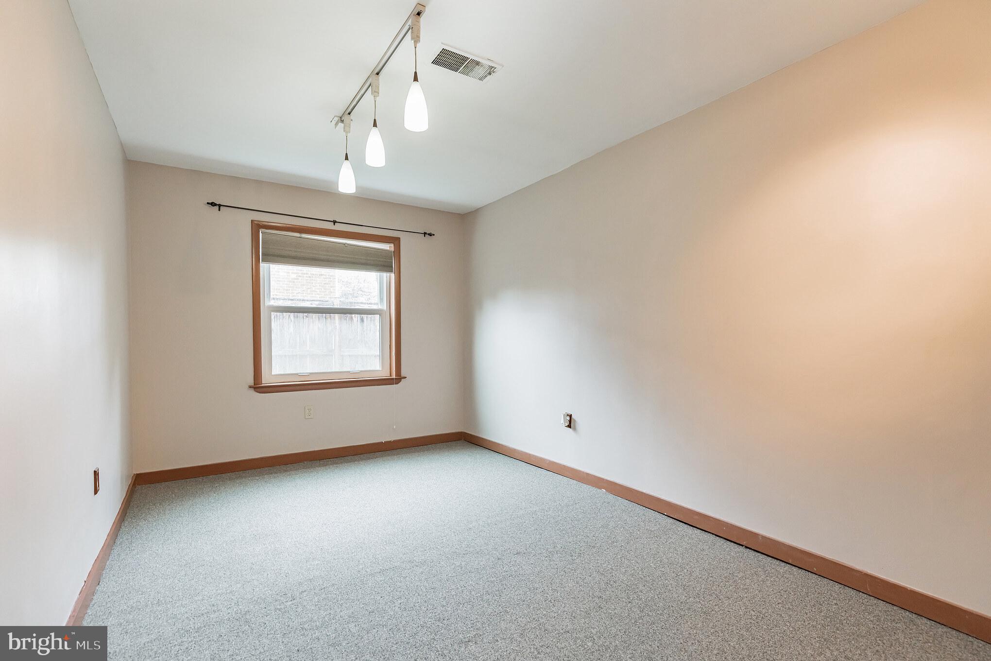 LOCH LOMOND - Residential