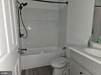 KNIGHTS LANDING - Residential