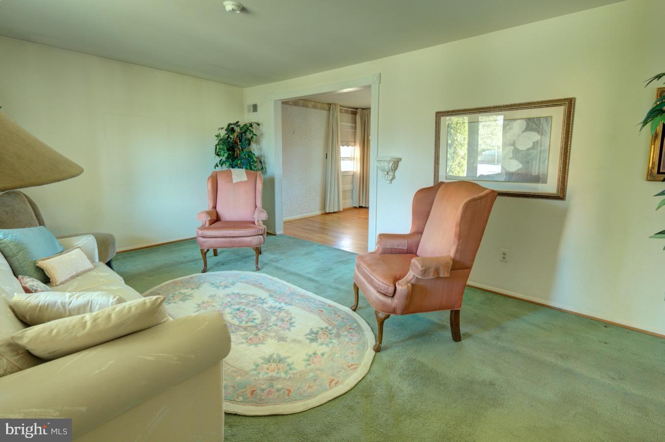 CALVERTON - Residential