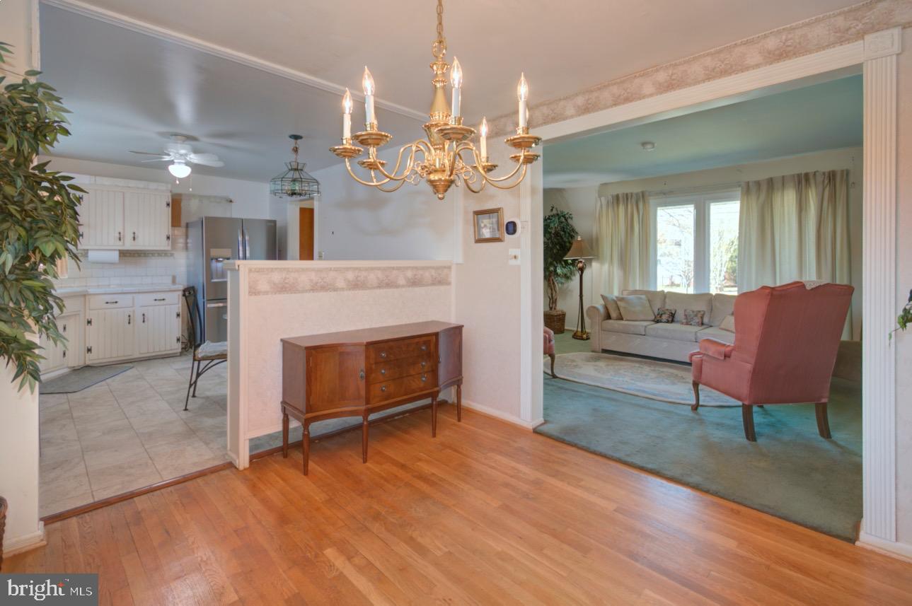 CALVERTON - Residential