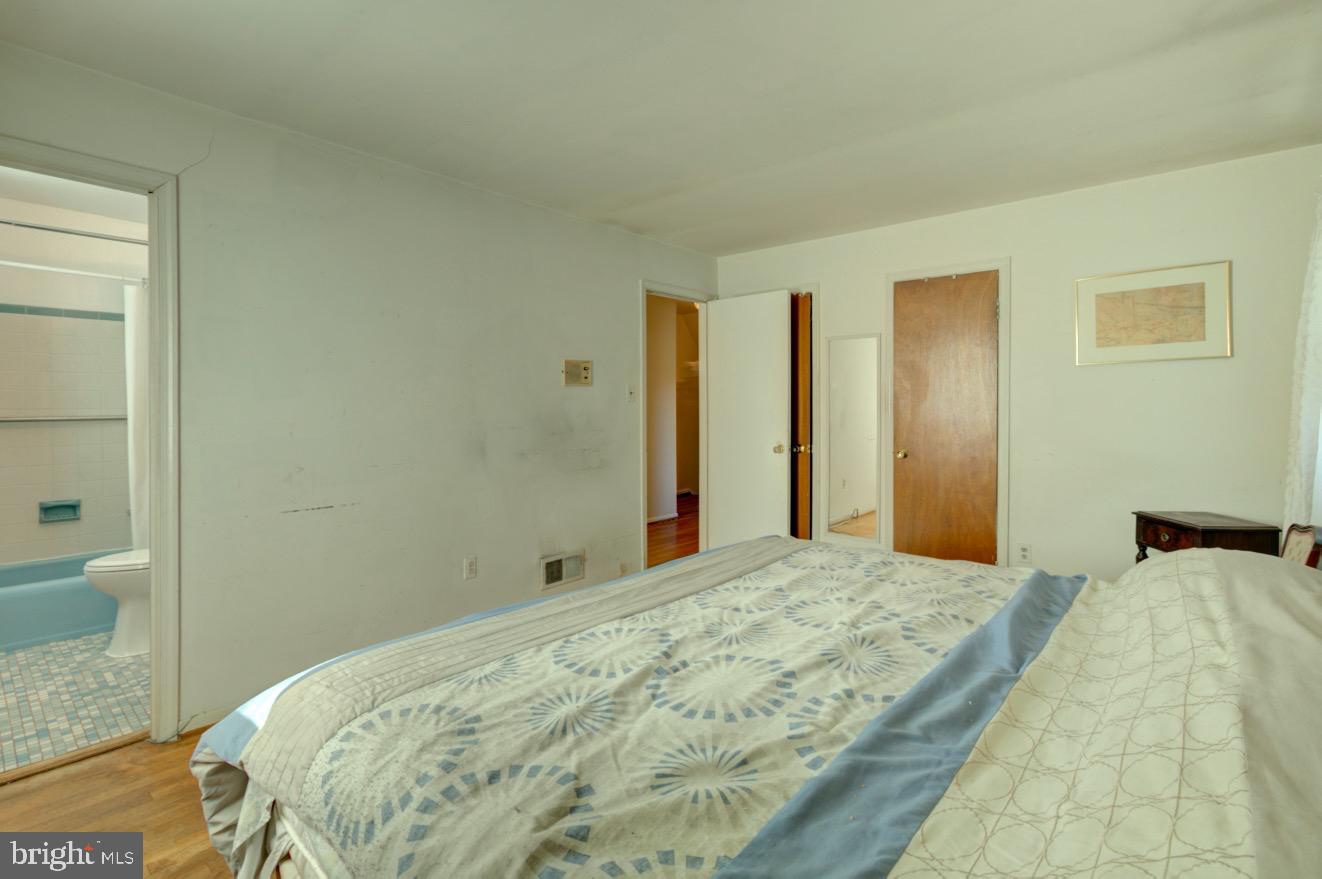 CALVERTON - Residential