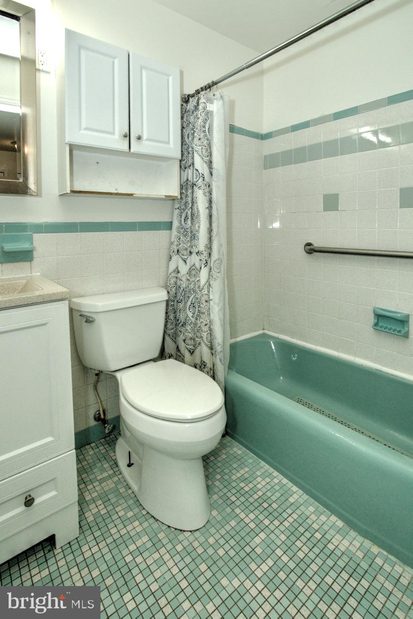 CALVERTON - Residential